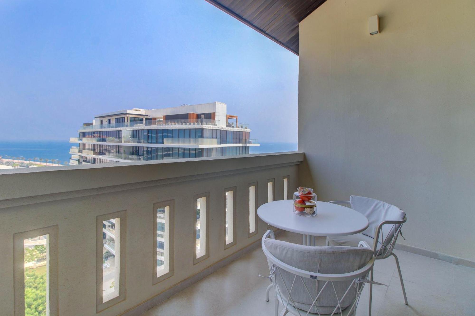 Luxe Getaways Royal Amwaj Palm Jumeirah Resort Apartment Holiday Home 두바이 외부 사진