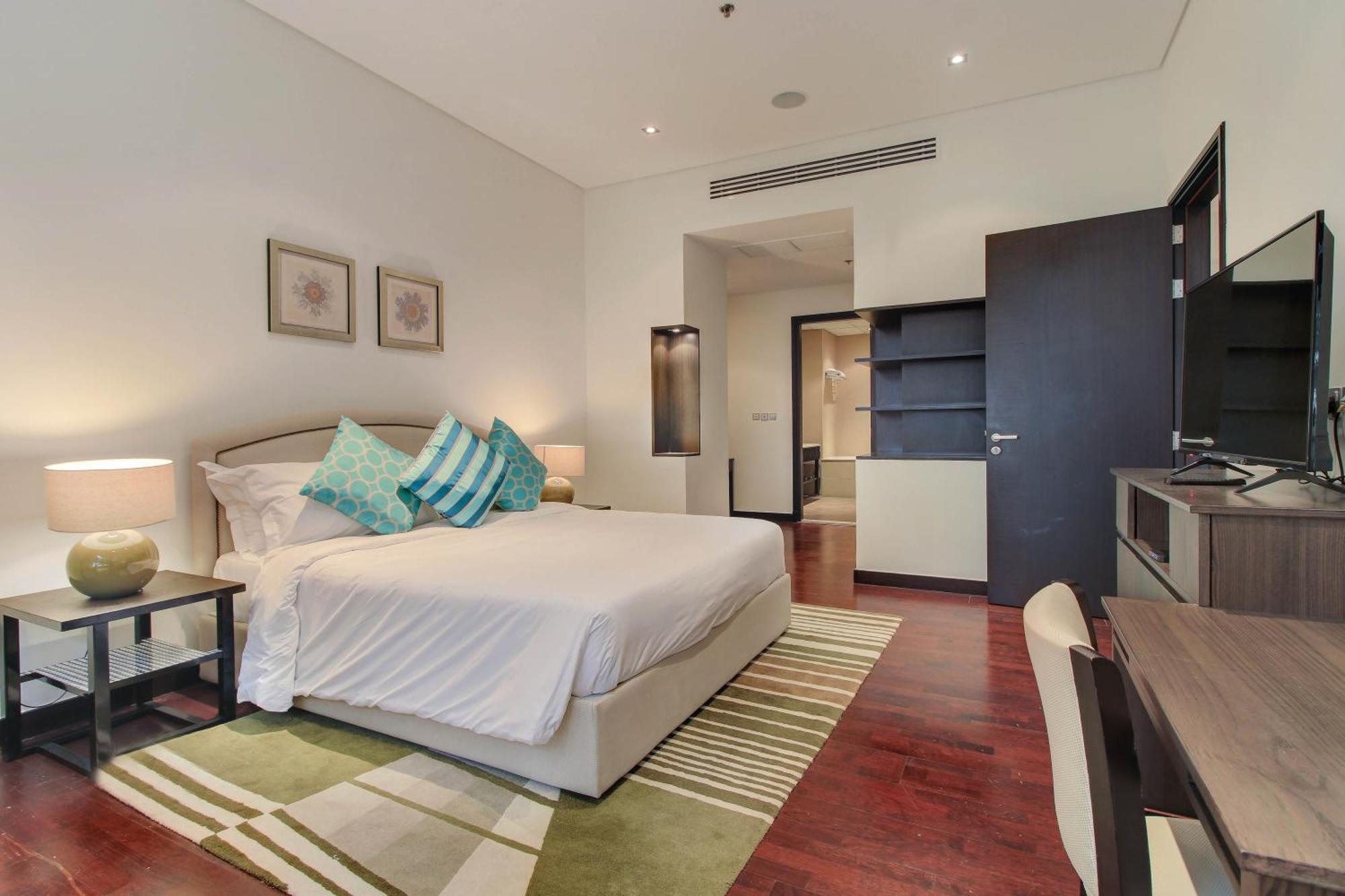 Luxe Getaways Royal Amwaj Palm Jumeirah Resort Apartment Holiday Home 두바이 외부 사진