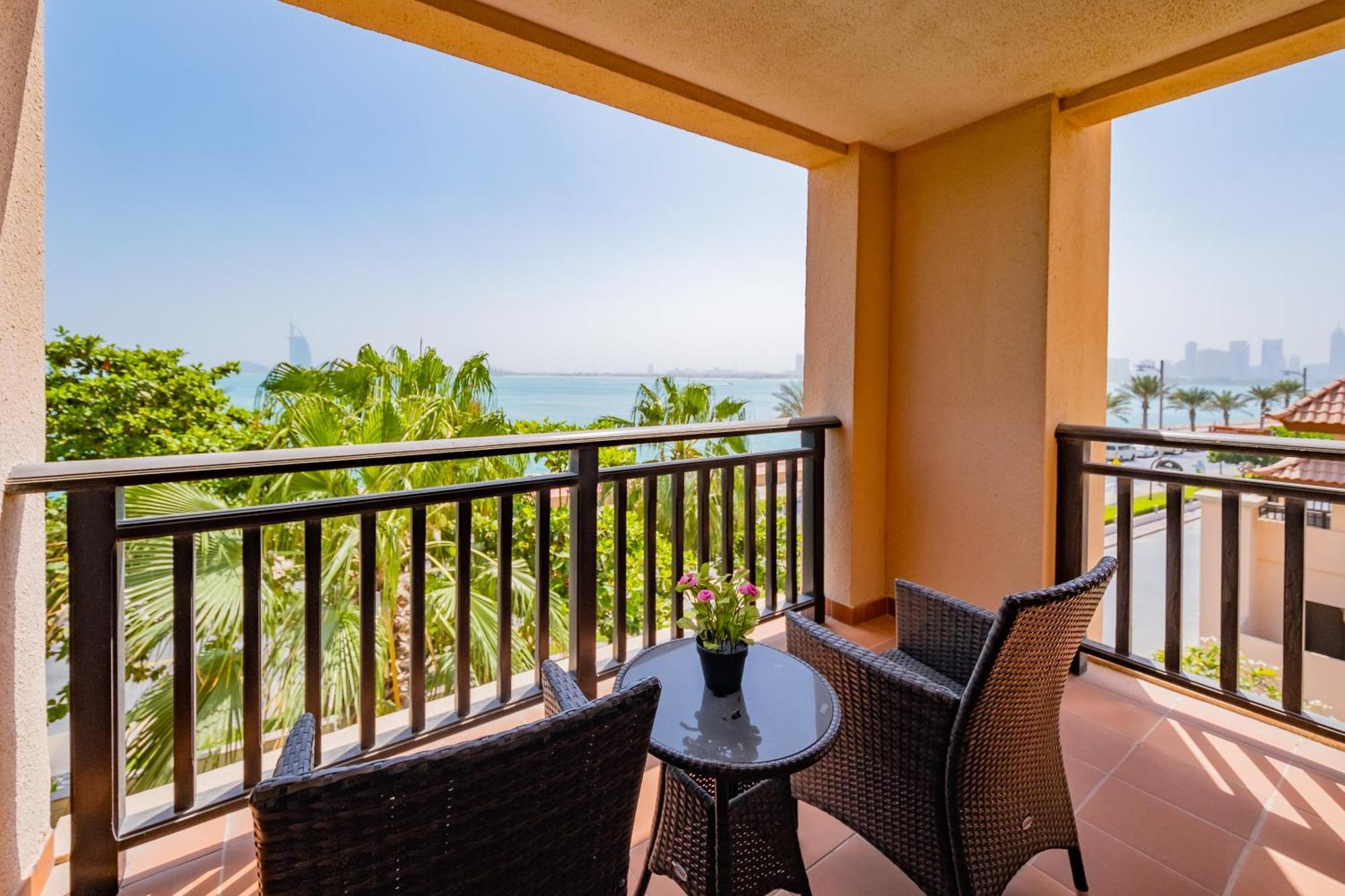 Luxe Getaways Royal Amwaj Palm Jumeirah Resort Apartment Holiday Home 두바이 외부 사진